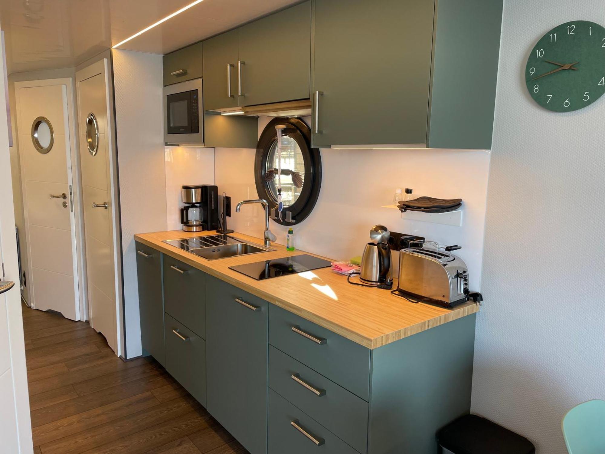 Hausboot Fjord Baltica Mit Dachterrasse In Barth Hotel Ngoại thất bức ảnh